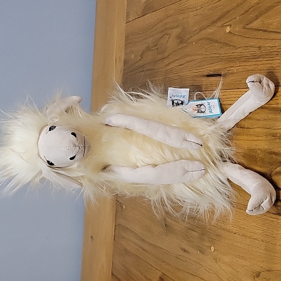 Jellycat Toys Nwt Jellycat London Retired Sheryl Sheep Plush Sheep